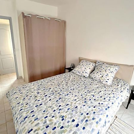 Cosy Appart. Aux Portes De Paris Villejuif Exterior foto